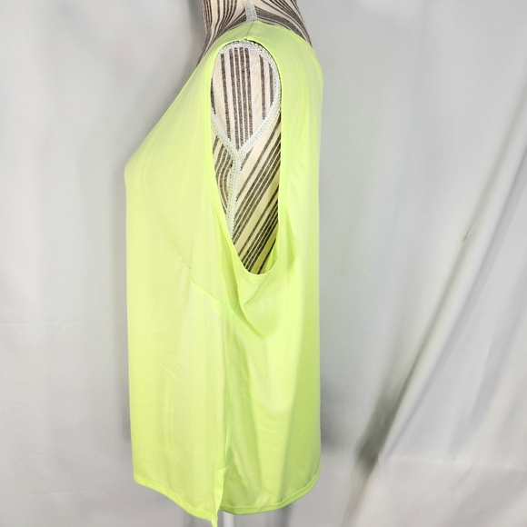 Notations NWT Neon Green Tank Top w/ Side Slits Plus Size 1X - Picture 3 of 10